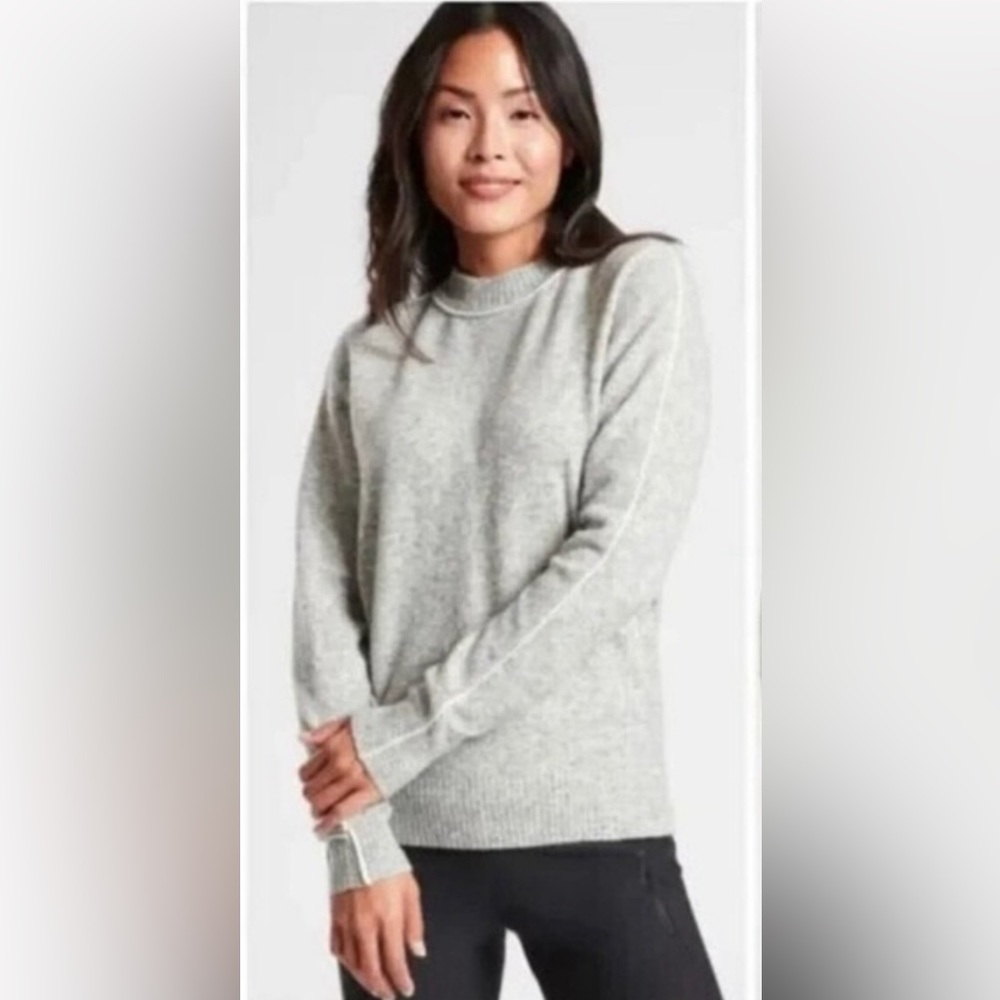 ATHLETA Transit Crew Neck Fine Merino Wool Blend Pullover Sweater Light Gray XS